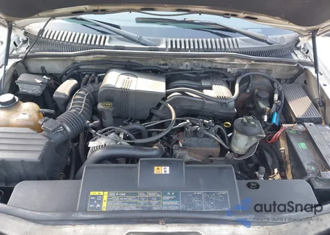 2002 Ford Explorer Xlt from USA, damaged, VIN 1FMDU73E42UA77886